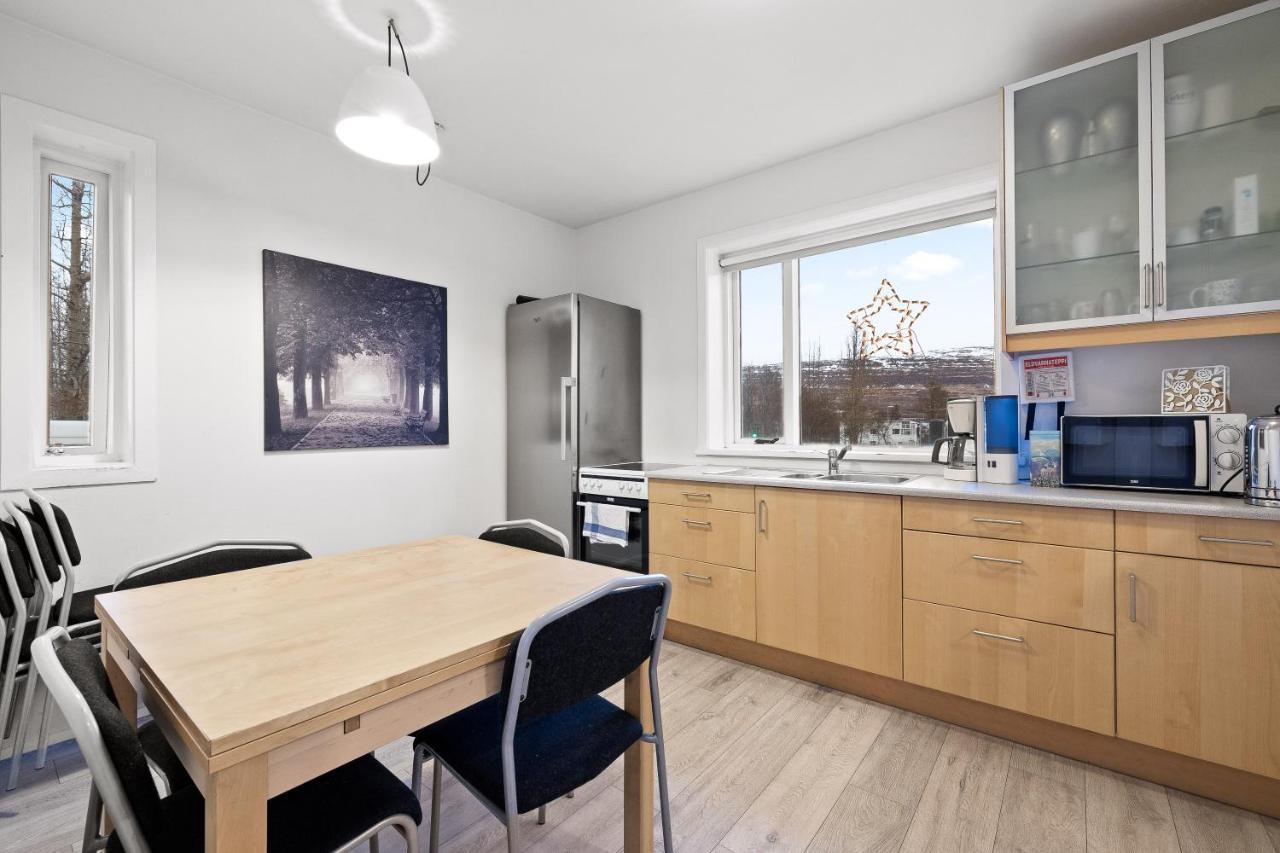 Acco Guesthouse Akureyri Exterior photo